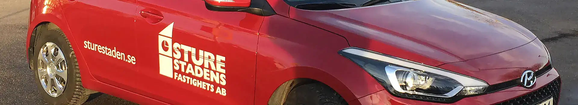 Sturestaden Röd Bil